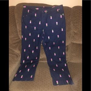 Lilly Pulitzer 8 /10 Pink pineapple jeans cropped